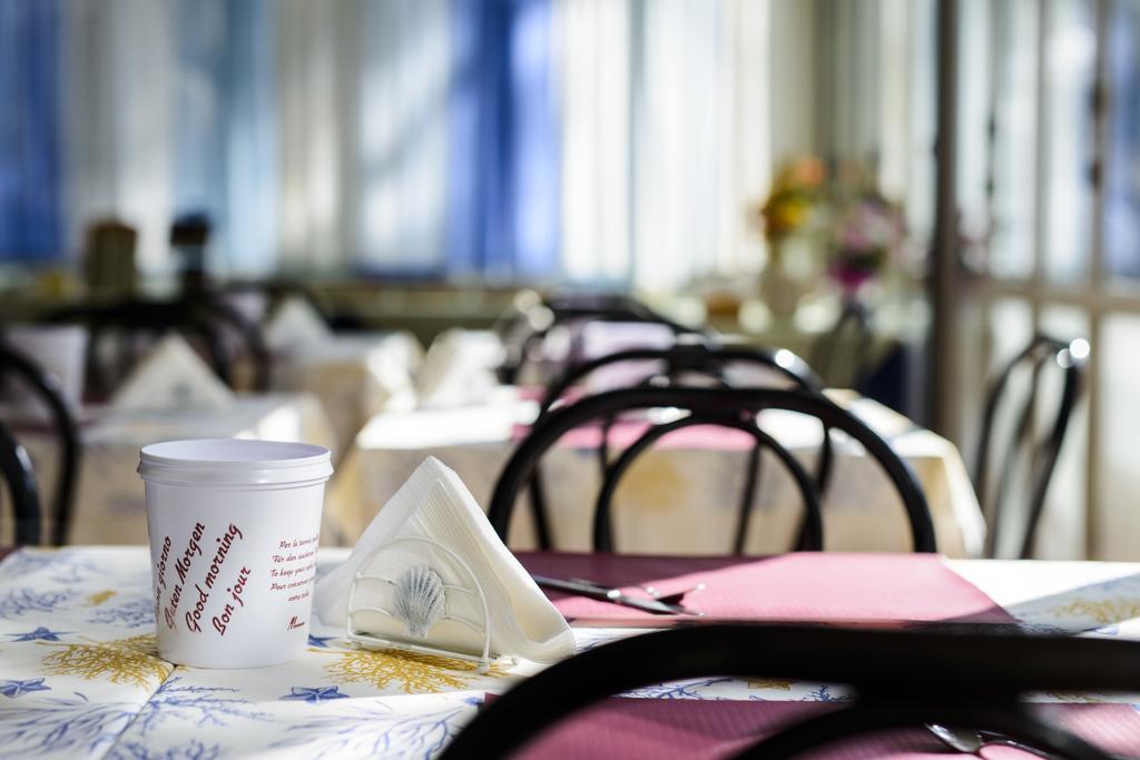 Hotel Suisse ميلانو ماريتيما المظهر الخارجي الصورة