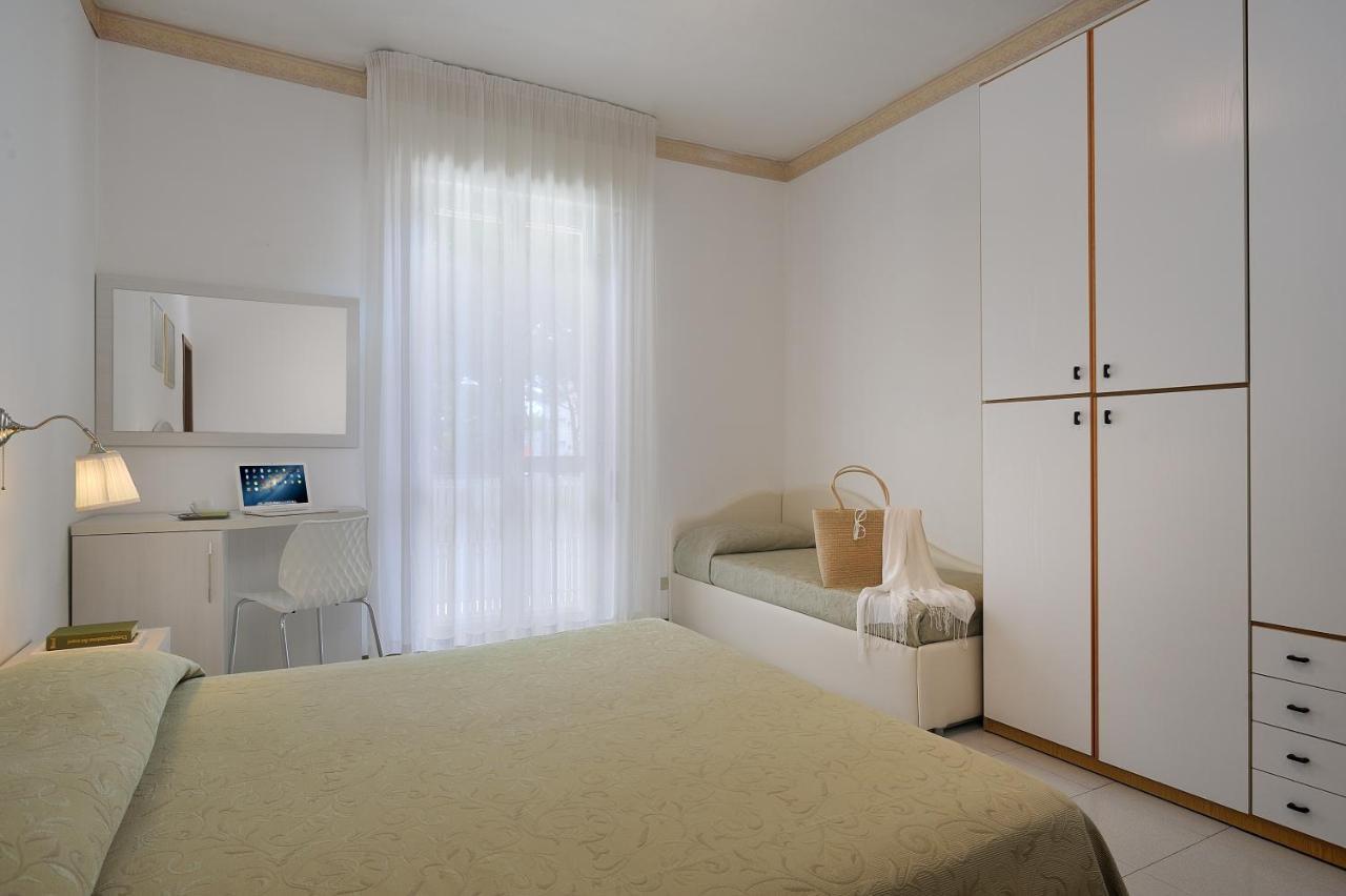 Hotel Suisse ميلانو ماريتيما المظهر الخارجي الصورة